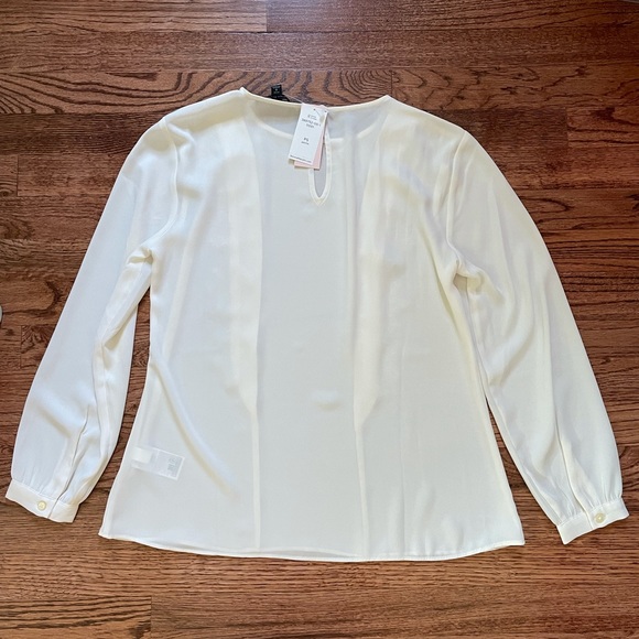 NWT Banana Republic Blouse - Picture 2 of 3